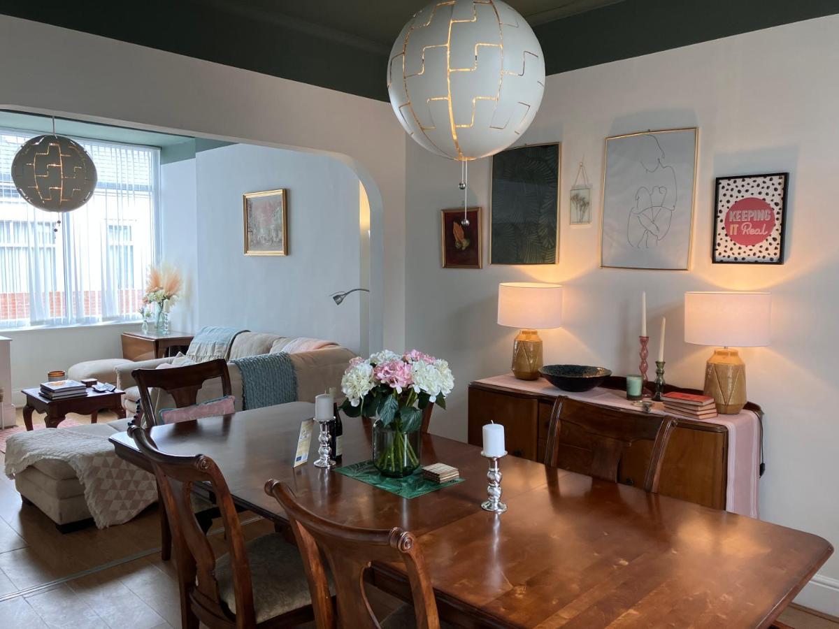 Romford Cottage - Close To Centre, Hospital Crownworks Studio Nissan And Stadium Of Light 森德兰 外观 照片